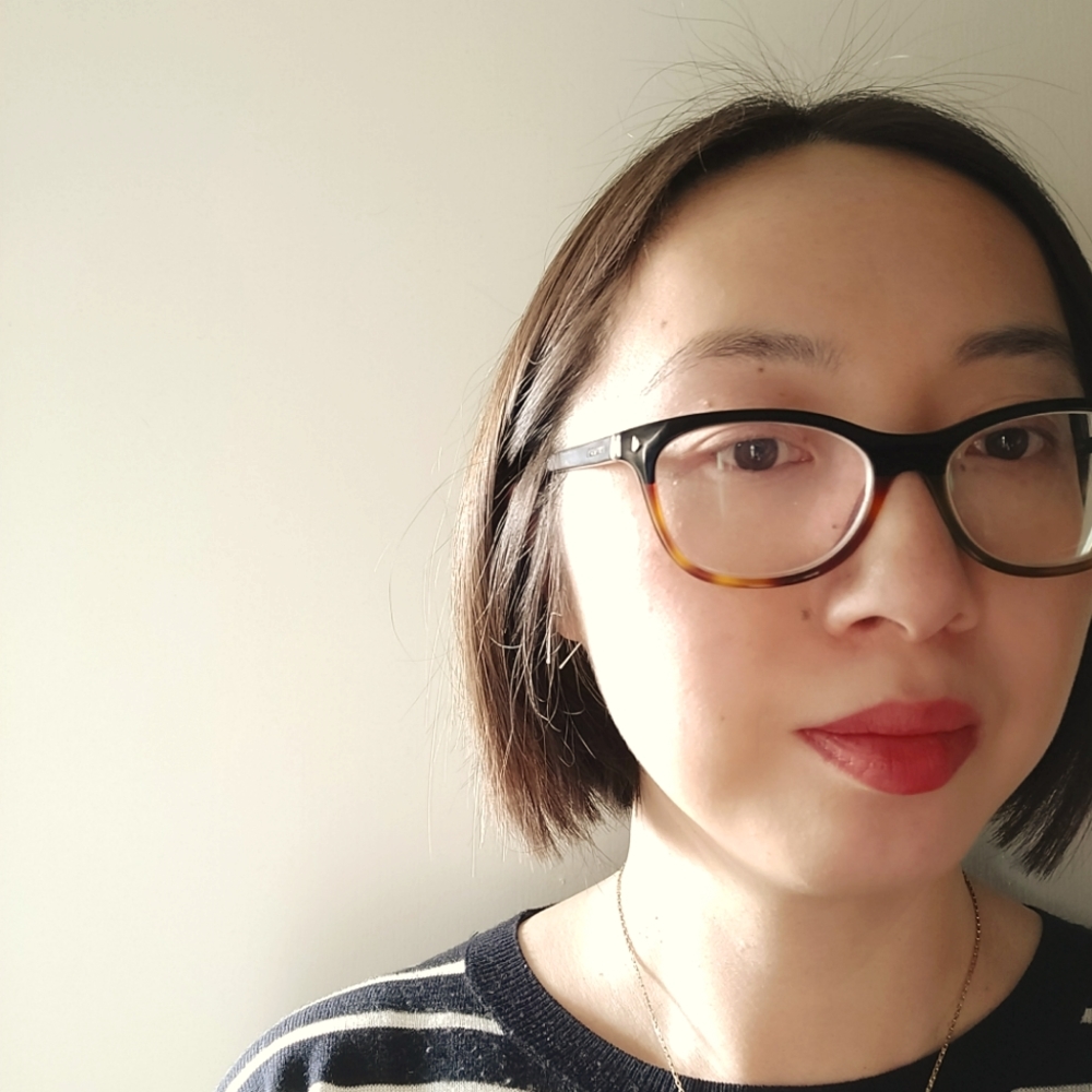 Meet your Posher, Lily